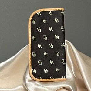 Dooney Eyeglass Case